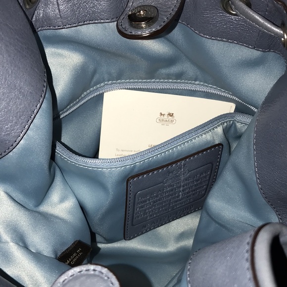 Extra Pics💙Host Pick💙 Authentic Coach Limited Edition Blue Python 💙 - Picture 9 of 15